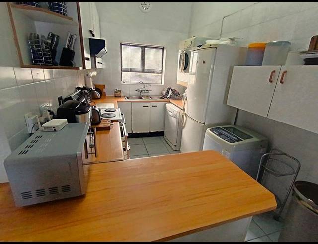 4 BEDROOM APARTMENT FOR SALE IN CATALINA BAY